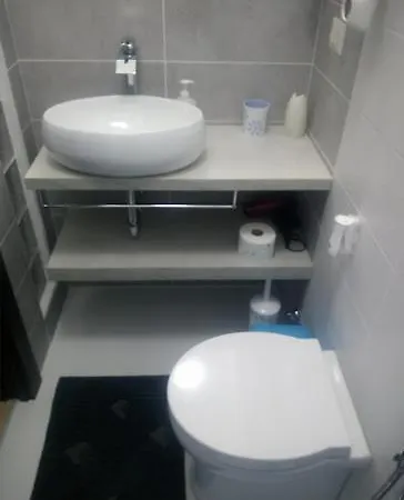 Monteceneri 9 Bed & Breakfast *
