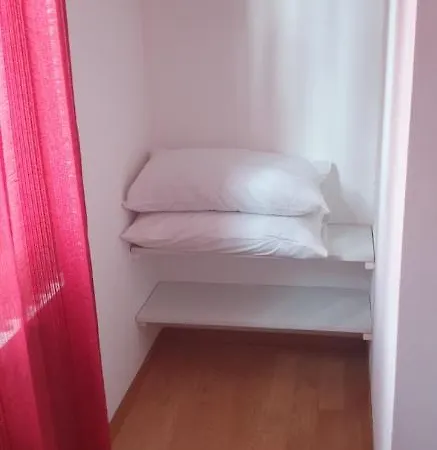 Bed & Breakfast Monteceneri 9 Rho