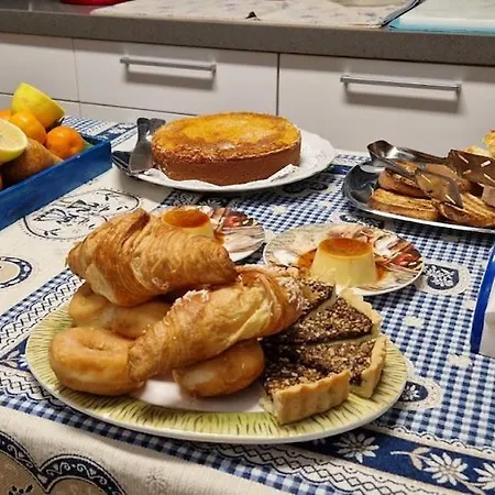 Monteceneri 9 Bed & Breakfast