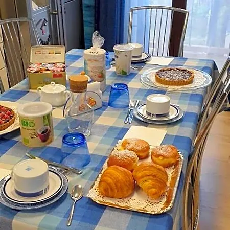 Monteceneri 9 Nocleg ze śniadaniem Rho
